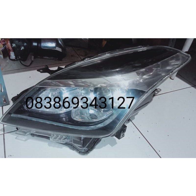 headlamp,lampu depan mobil Suzuki Baleno tahun 2018 original copotan