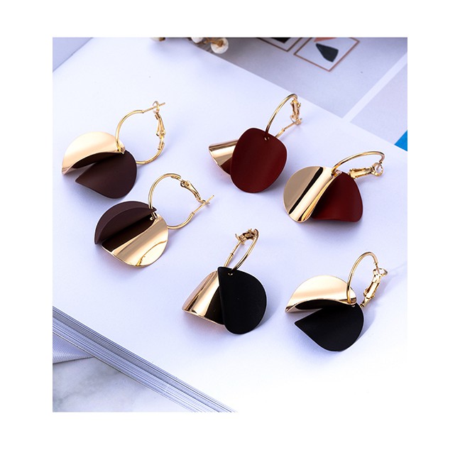 LRC Anting Tusuk Fashion Round Shape Design Long Earrings F2199X