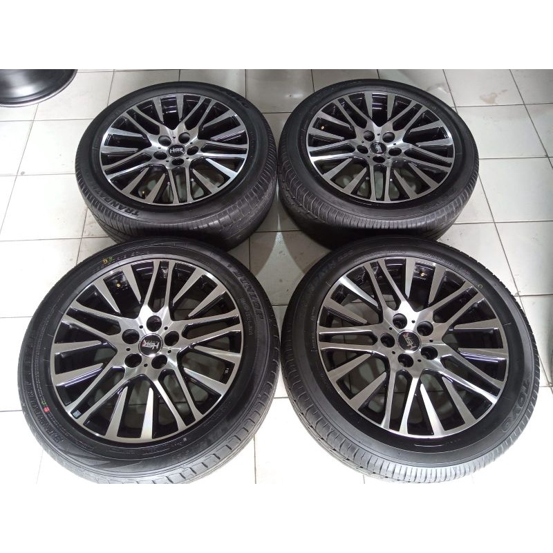 velg bekas Racing HSR Akita Ring 18 pcd 5x114 lebar 8 ET 45 ban Dunlop dan Toyo 235 50 R18