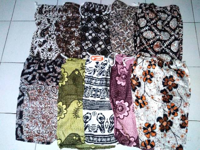 Celana pendek batik jogja malioboro pria/wanita