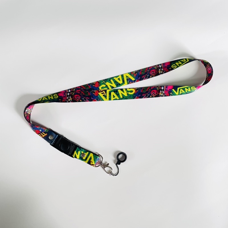 

Gantungan ID Card Lanyard Printing Motif - Vans Hijau Real Pick