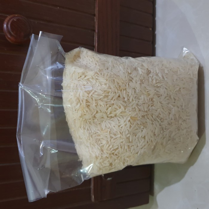 

978Eq10W Beras Basmati 1Kg WQ12