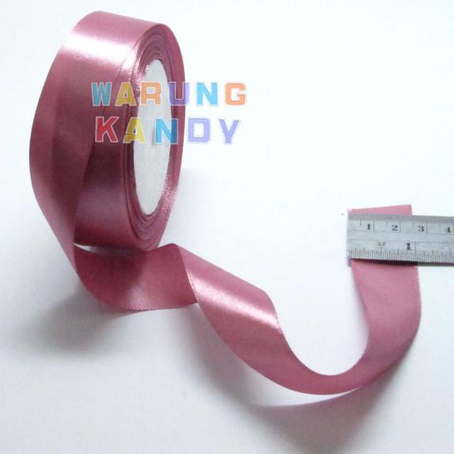 

Pita Saten 1" 25Y Darma Wanita 46 - PAK