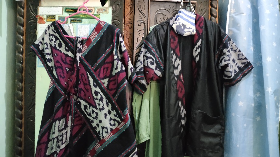 Set Couple Sarimbit - Couple Set Tenun Troso Ethnic, Kimono, Blouse | Rogo Ethnic