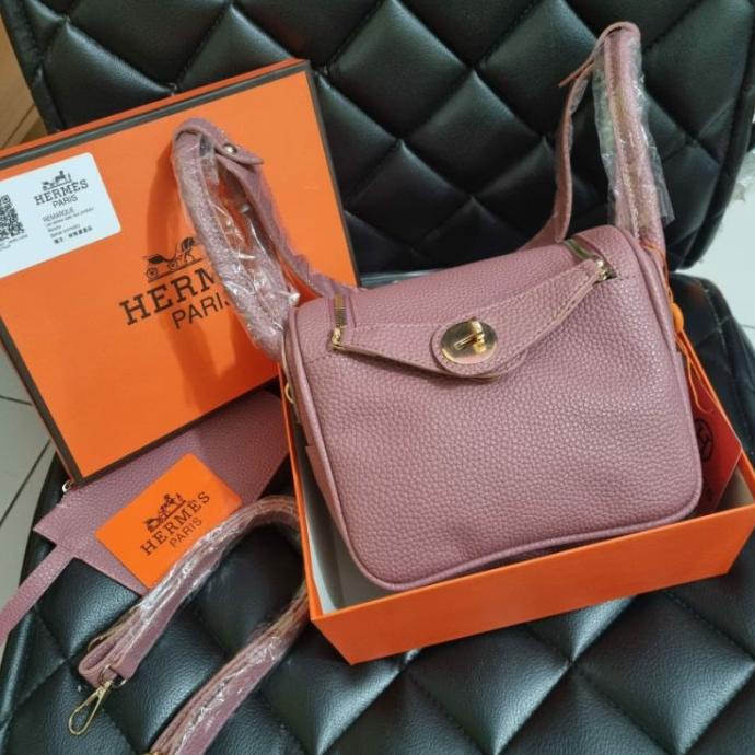 TAS BRANDED WANITA LINDY BAHAN JERUK FREE BOX SERTI DOMPET DAN SANDANG