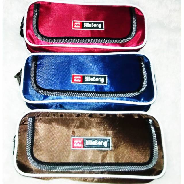 

Tempat Pensil Dompet Bilabong