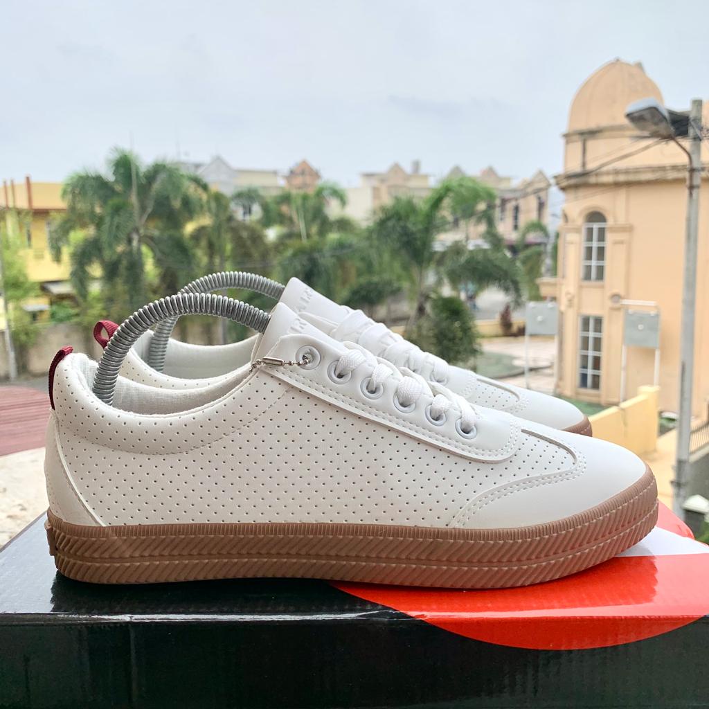 SIZE 43 EX DISPLAY  Airwalk Nivo WHITE BROWN LEATHER SEPATU PRIA CASUAL ORIGINAL COD