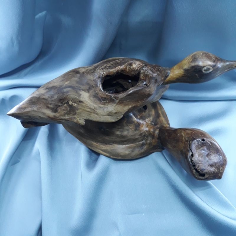 Asbak Kayu Gaharu Buaya