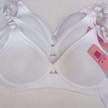 KRN.02Jl22ν– Bra bh warna putih kualitas bagus busa lebih tebal cup kecil tanpa kawat kait 2 bra bh 