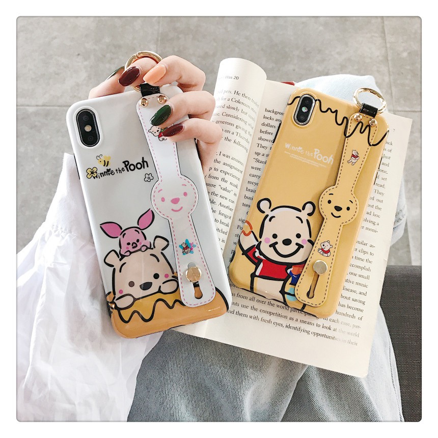 Cute Pooh Strap Softcase iphone 7+/8+/X/XS/XS MAX/XR/11/11 PRO/11 PRO MAX/12/12 PRO/12 PRO MAX