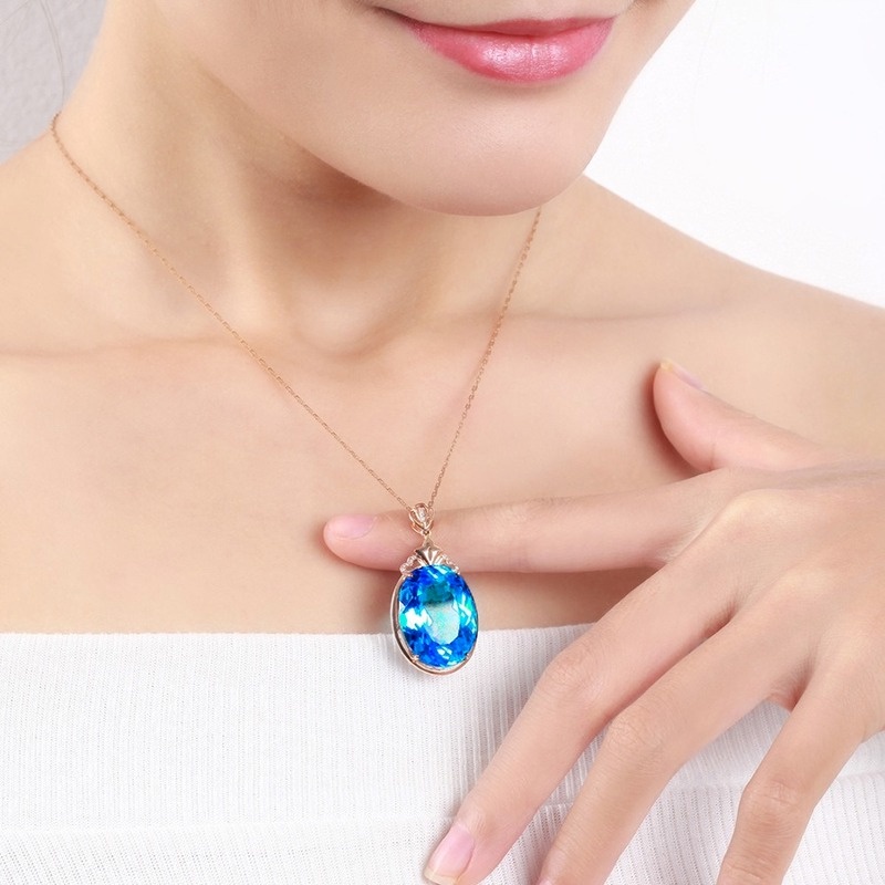 [Ready Stock]Fashion Inlaid Sea Blue Gemstone Pendant 18K Rose Gold Plated Necklace