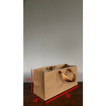 

PAPER BAG UKURAN BROWNIES/BOLU