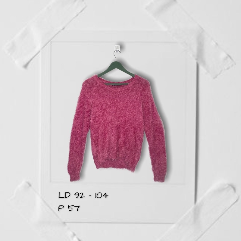 Chip Clip Sweater Knitwear Fur Knit Rajut Sweater Bulu Pink