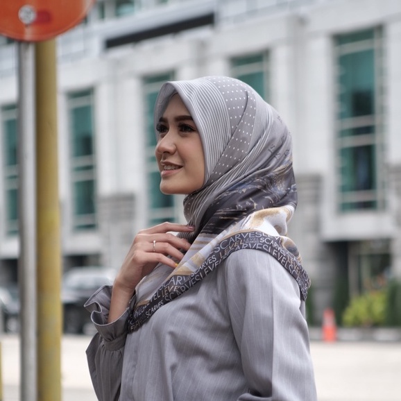 Hijab Segi Empat Printing | Extreeme | Levelup | Levelscarves