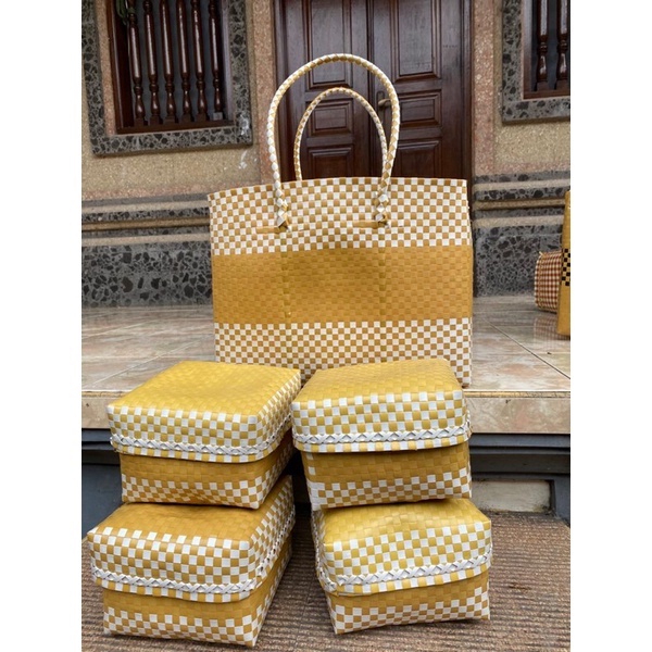 [READY] Set Tas Keben Isi 4 Bali Murah Anyaman Lurik Premium