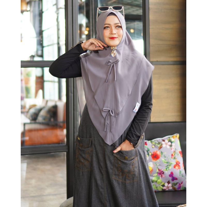 puspita khimar sarkis
