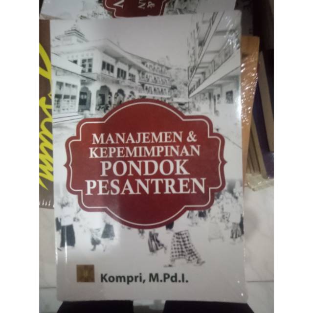 

Buku Manajemen dan kepemimpinan Pondok pesantren