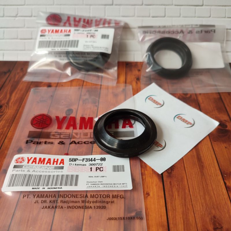5BP-F3144-00 Seal Sil Tutup Debu YAMAHA SCORPIO Z