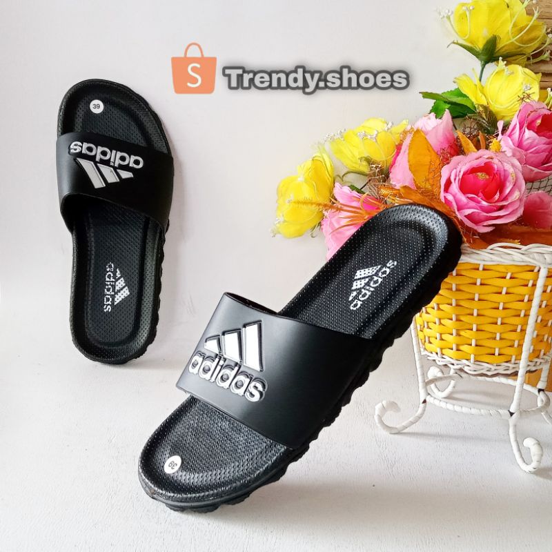 sandal cowok model adidas / sandal pria dewasa / sandal kekinian / sandal cowok terbaru / sadal dist