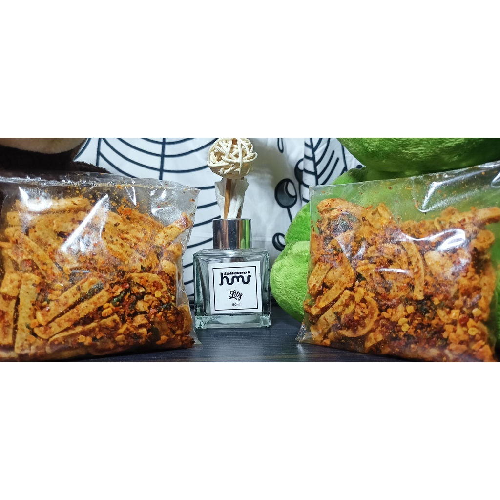 

Basreng Stik Bumbu Basah Daun jeruk/Basreng Pedas 50 Gram