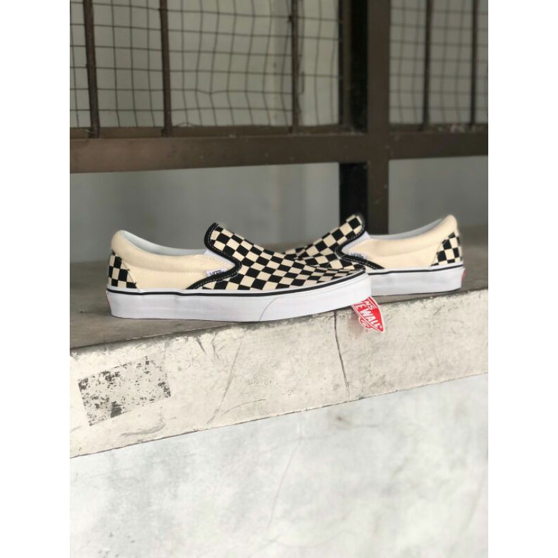 VANS SLIP ON CHECKERBOARD