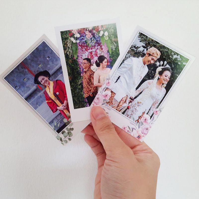

Polaroid ukuran 9 x 6 Cm isi 25, 50 & 75 Lembar