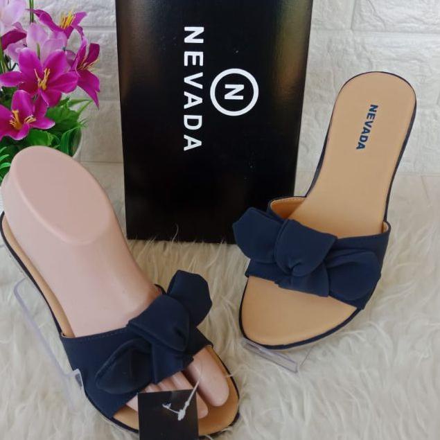 TN.01Jn22q– Sandal wanita model/sandal pita SL 04