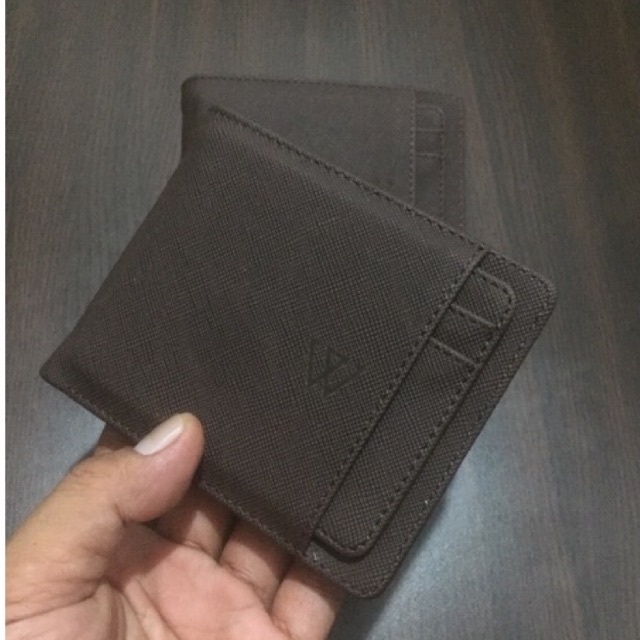 dompet lipat pria bahan kulit sintetis lokal tiega model lipat biasa anak kartu cabut #dompet #dompetlipat #dompetcowok #dompetpria