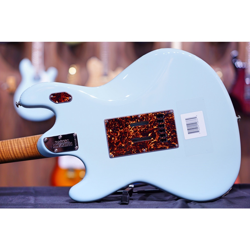 Ernie Ball Music Man StingRay RS Electric Guitar - Powder Blue H00587