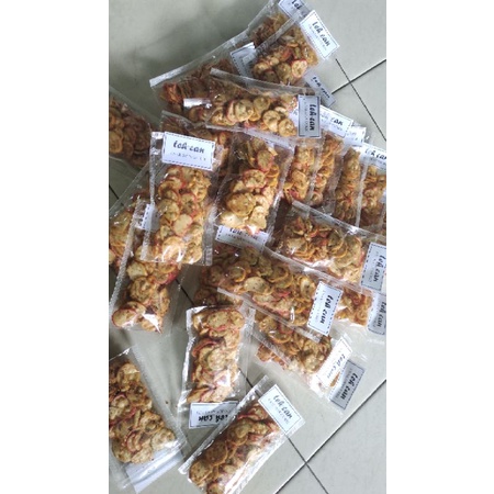 

KRUPUK SEBLAK DAUN JERUK