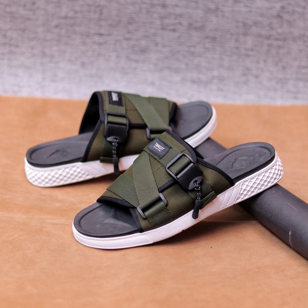 MOLK Sandal Kasual Slop Pria Sendal Slide Pria Hitam Original Distro Simple Trendy Kekinian