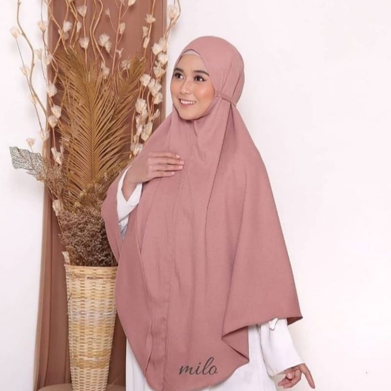 Bergo Maryam Diamond XL Ukuran 83 X 115 Cm Jilbab Instan Diamond