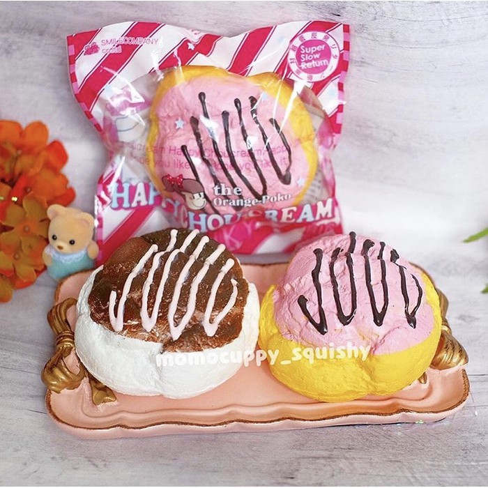 Squishy licensed happy chou creampuff (squishy kue puff)