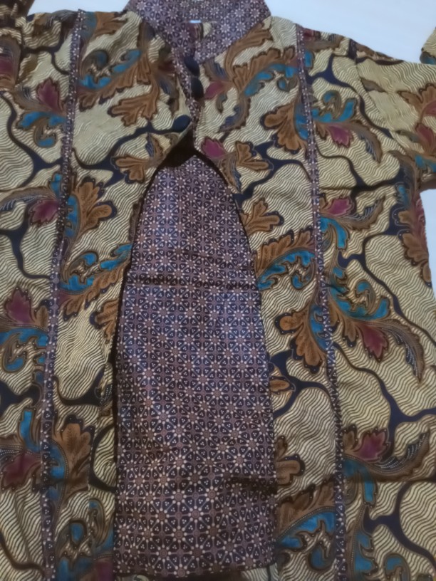 Blus Kombi Daun Lawasan Atasan Baju Batik Wanita Modern