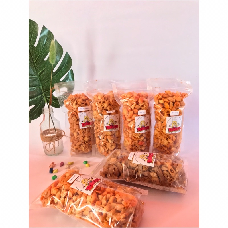 

Lumpia kering daun jeruk (lumring) BAKUCA