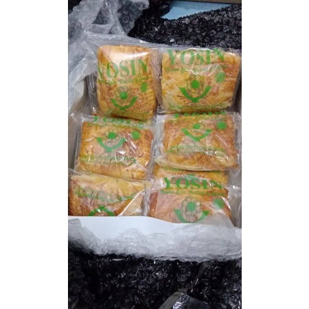 

kue yosin pastry