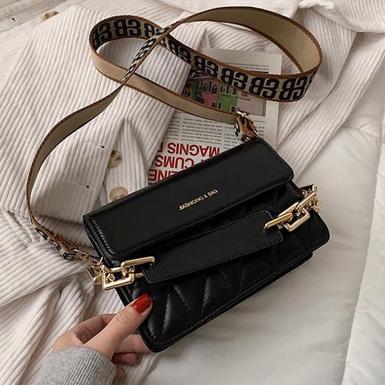 Tas Selempang Korea TAS SELEMPANG WANITA KOREA TALI LEBAR KULIT MOSELEY PESTA IMPORT BATAM SLING BAG