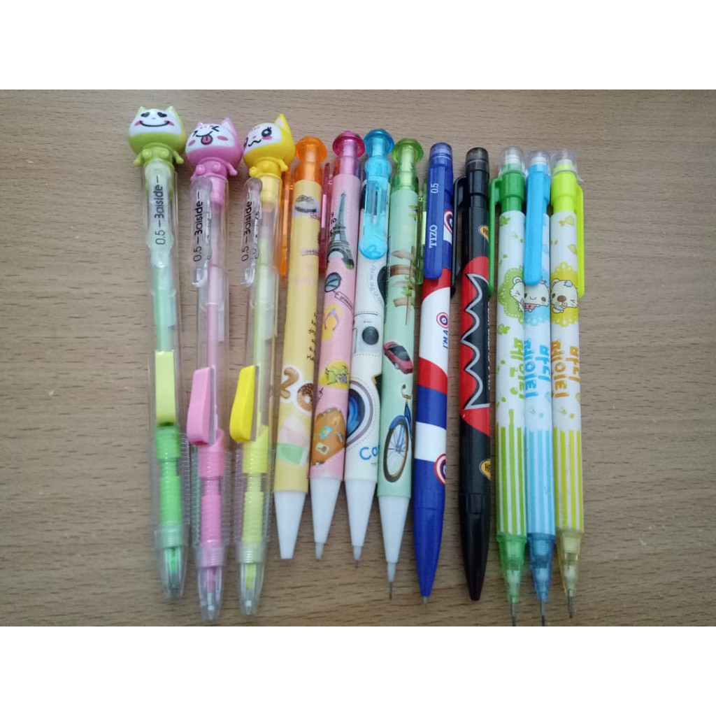 

Pensil Mekanik motif Kucing / Batman / Captain America / Lucu
