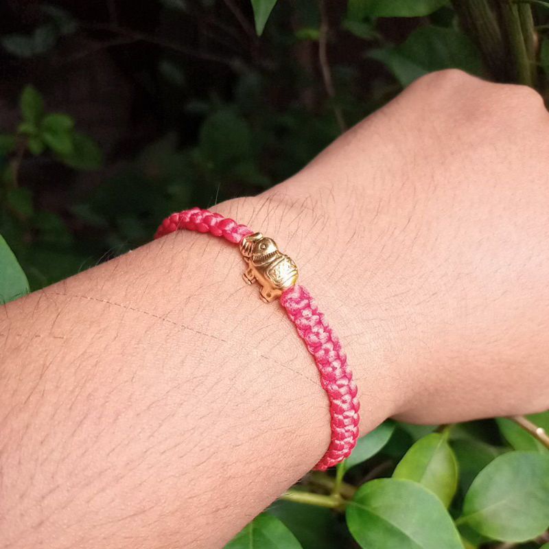 Gelang Anyaman Minimalis Handmade Rajarta Gajah Emas Simbol Kekuatan Hati