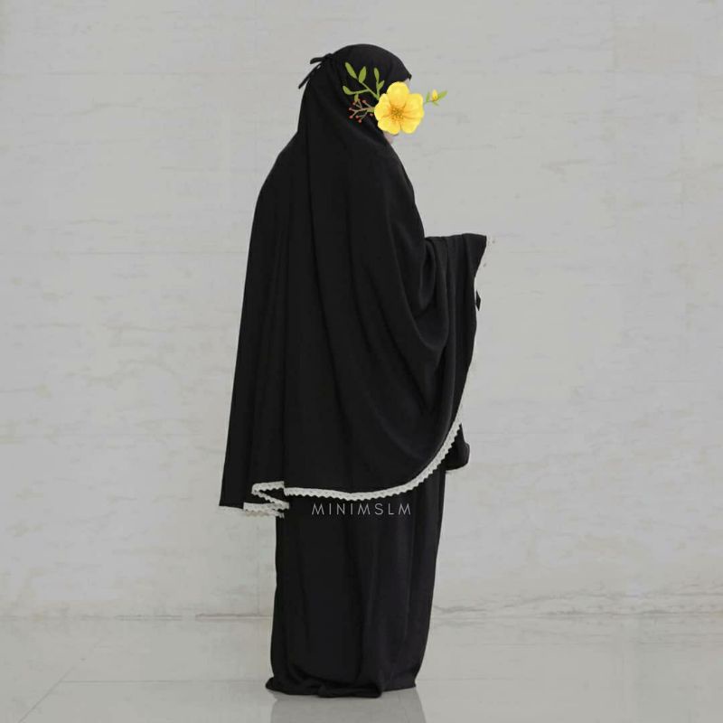 (NEW) Prayer Robe by Minimslm | FREE PASHMINA | Mukena Dewasa Hitam Polos Renda | Mukena Simpel Mini