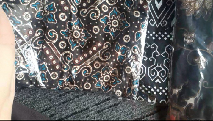 Grosir Batik Murah Pekalongan | Kemeja Batik Pria Lengan Pendek Batik Hrb026 Knongo Hem Panjang Padi