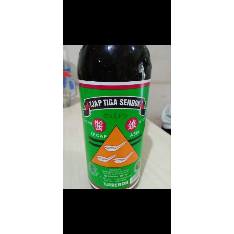 

Kecap Asin Tjap Tiga Sendok 600ml /Bumbu Masakan