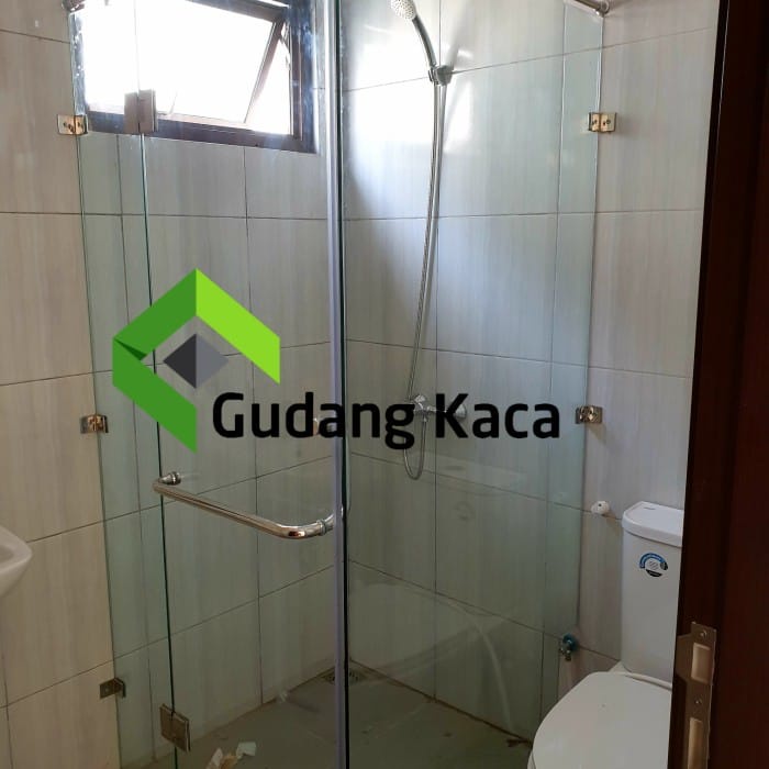 Pesanan Khusus Ibu. Dinny - Partisi kaca 10mm tempered