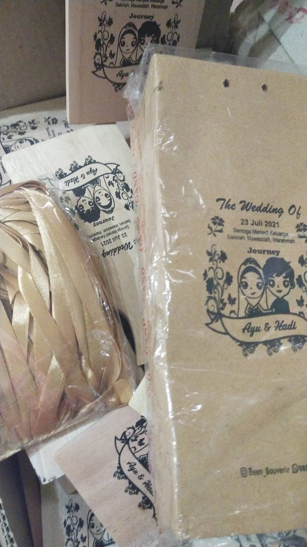 Souvenir Talenan Komplit