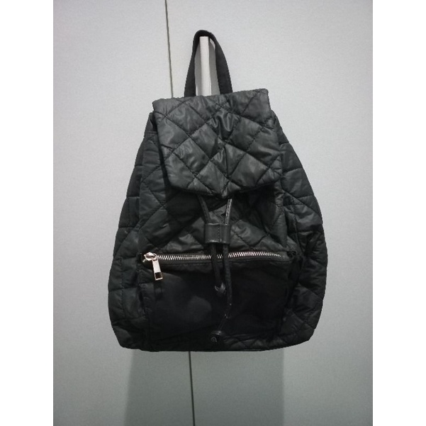 (PRELOVED) STRADIVARIUS ransel nylon