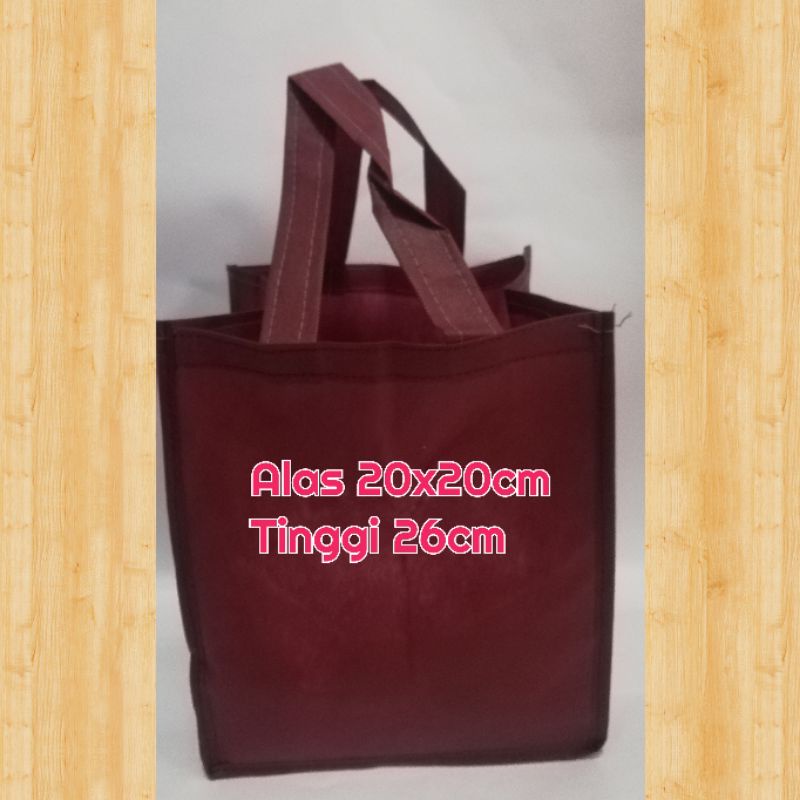 

Tas box uk 20x20 tas besek tasbox Kue