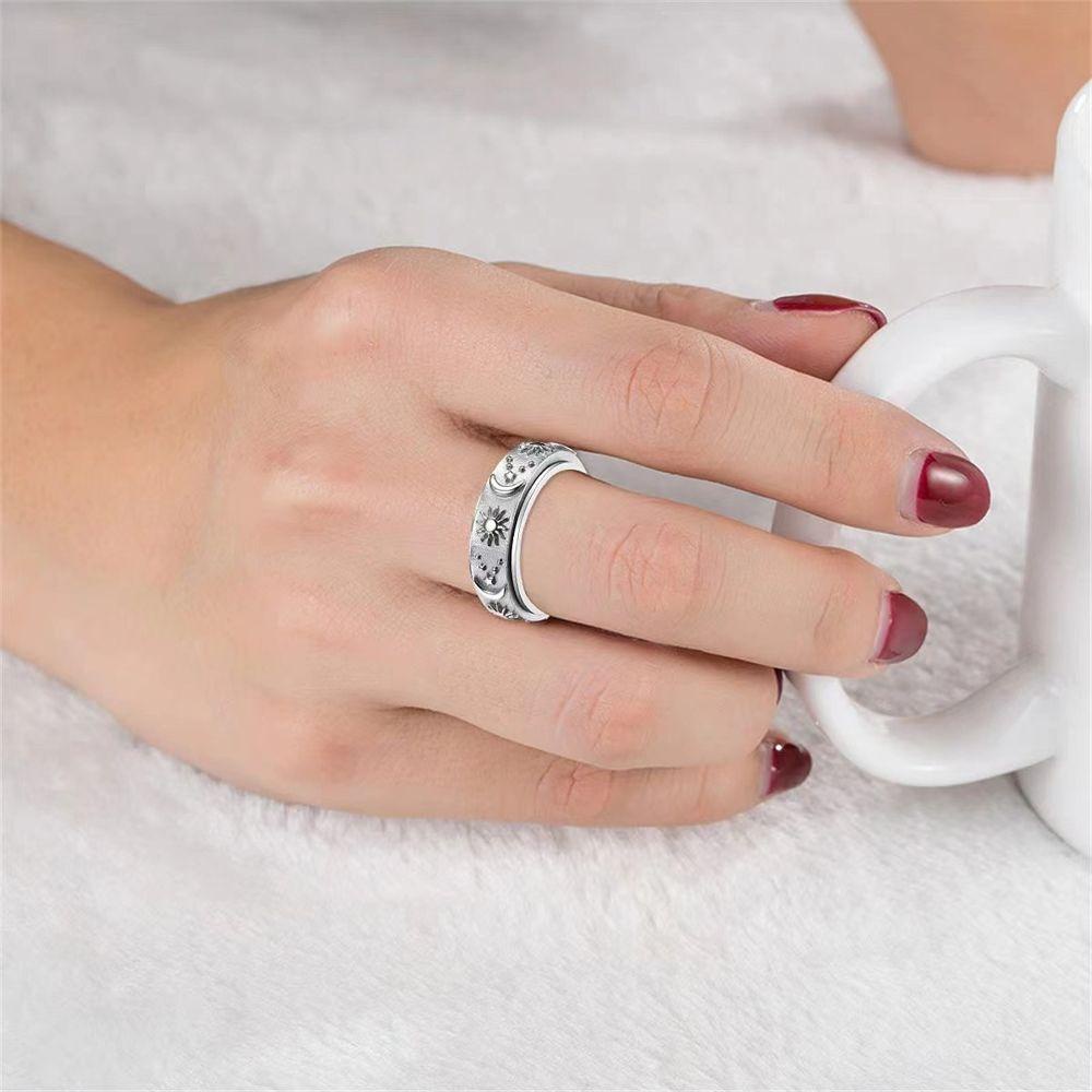 Mxbeauty Spinner Rings Fashion Vintage Star Moon Hadiah Hari Valentine Gaya Korea Perhiasan Banyak Ukuran Punk Rotatable Rings