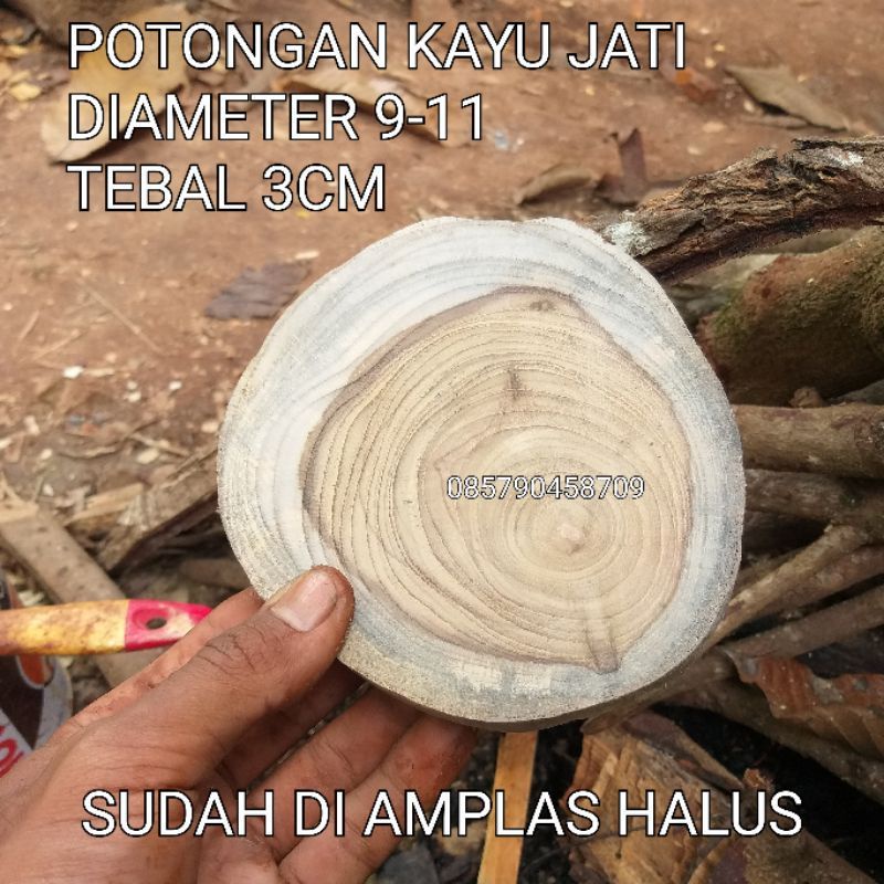 Potongan kayu jati