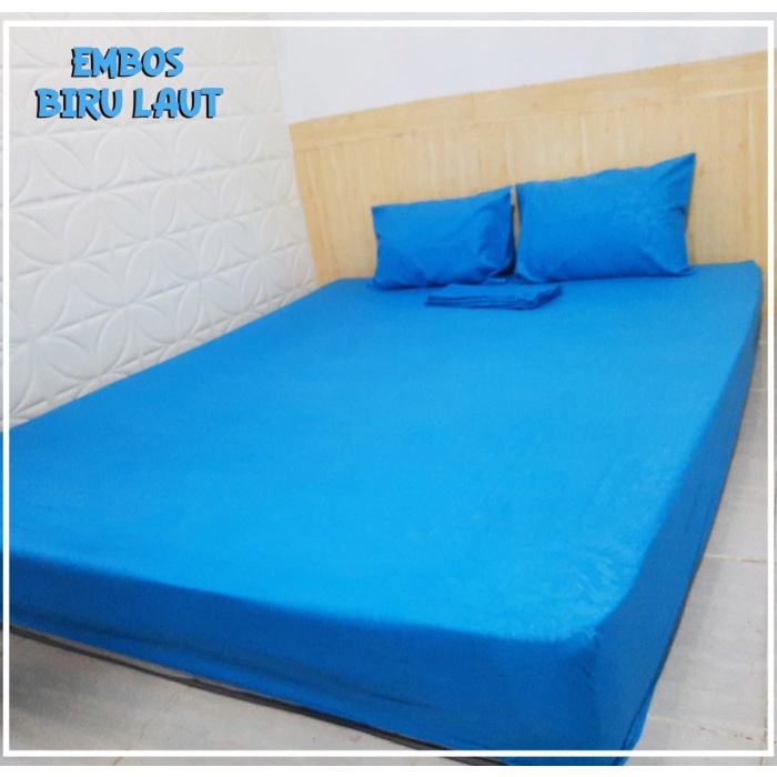 SPREI POLOS KATUN EMBOS 120x200 - BIRU LAUT, 120x200x20