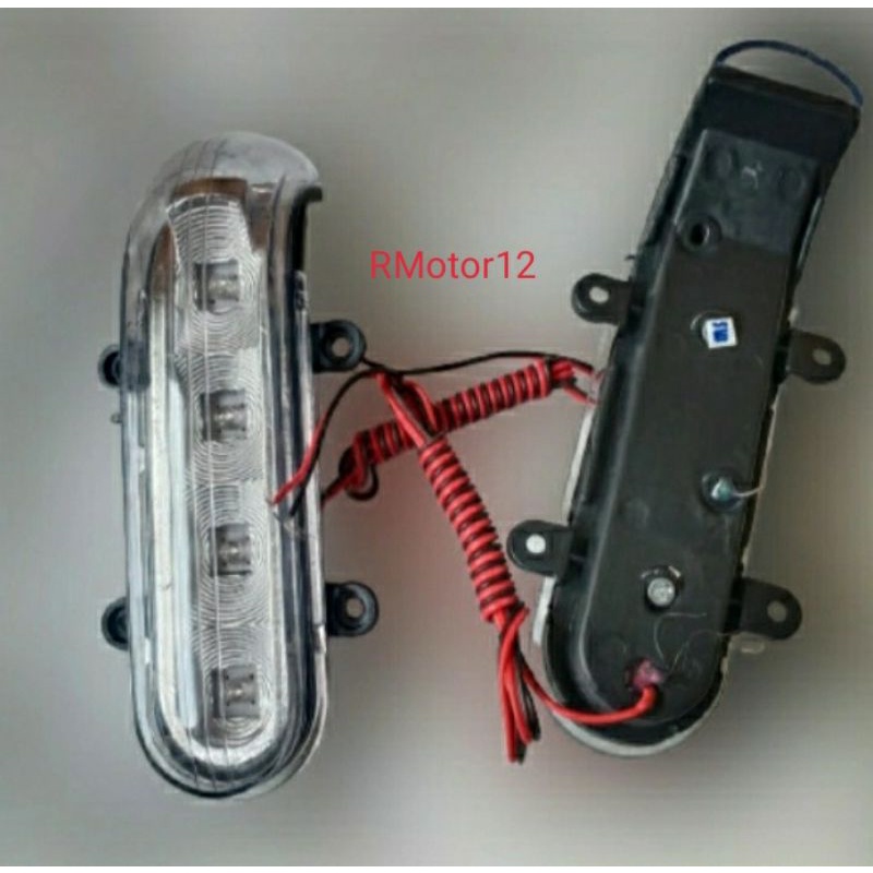 lampu sen spion fortuner 2005-2010